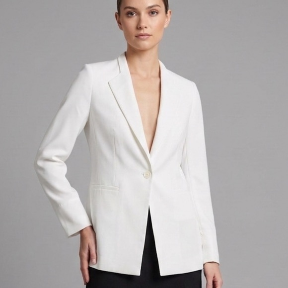 The TILBURY Jackets & Blazers - The Tilbury Structured Ivory Summer Blazer